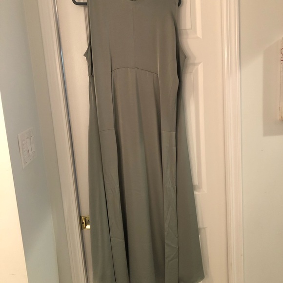 Maternity Dress Formal - Picture 4 of 6